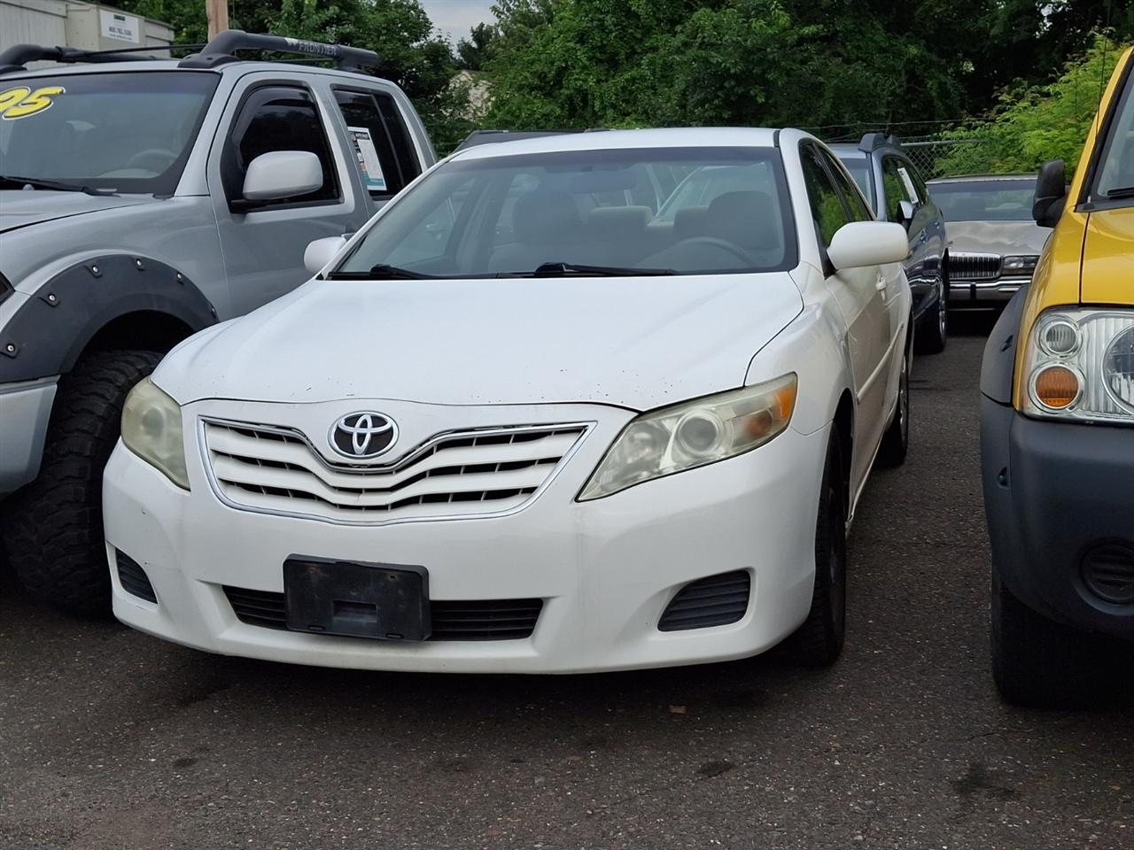 Toyota Camry  2010