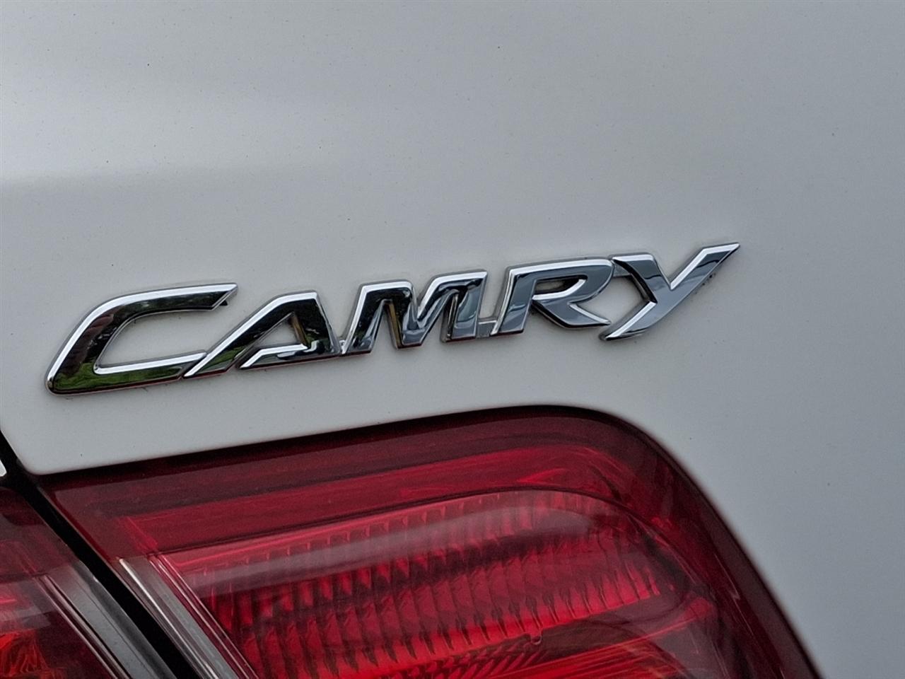 Toyota Camry  2010