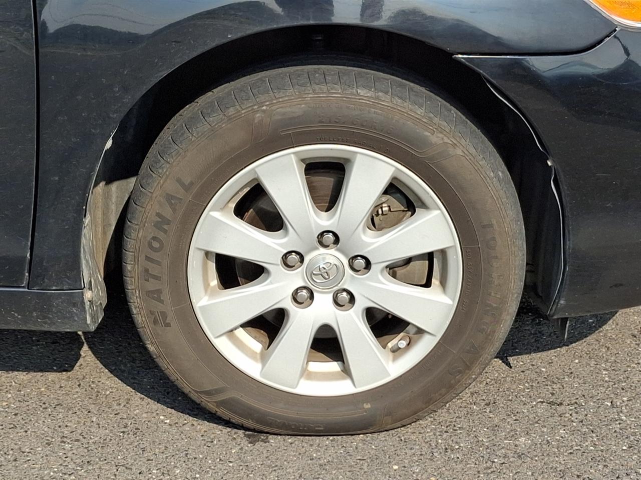 Toyota Camry  2009