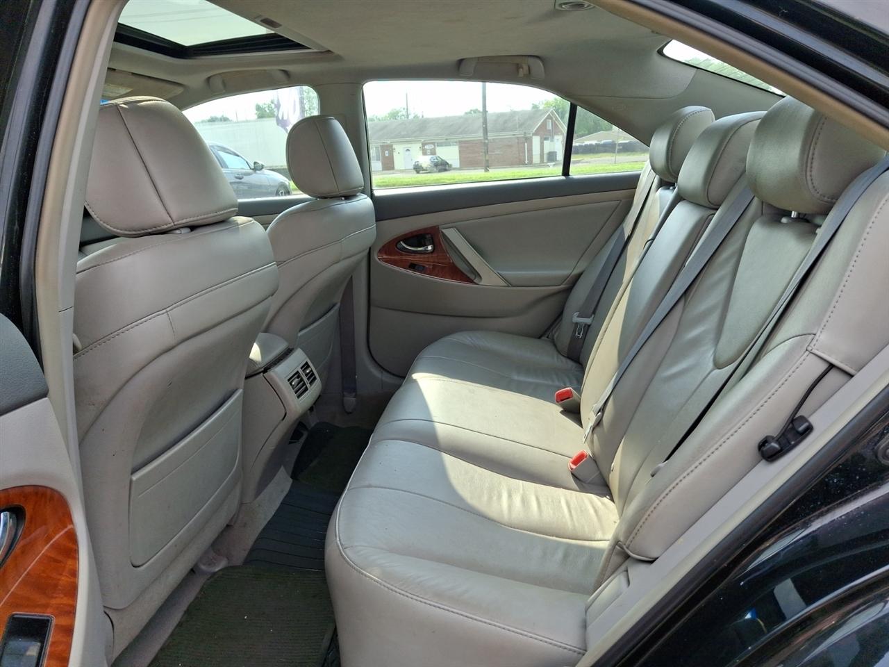 Toyota Camry  2009