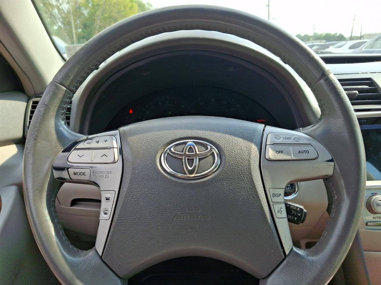 Toyota Camry  2009