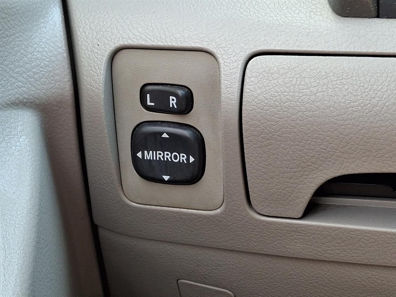 Toyota Camry  2009