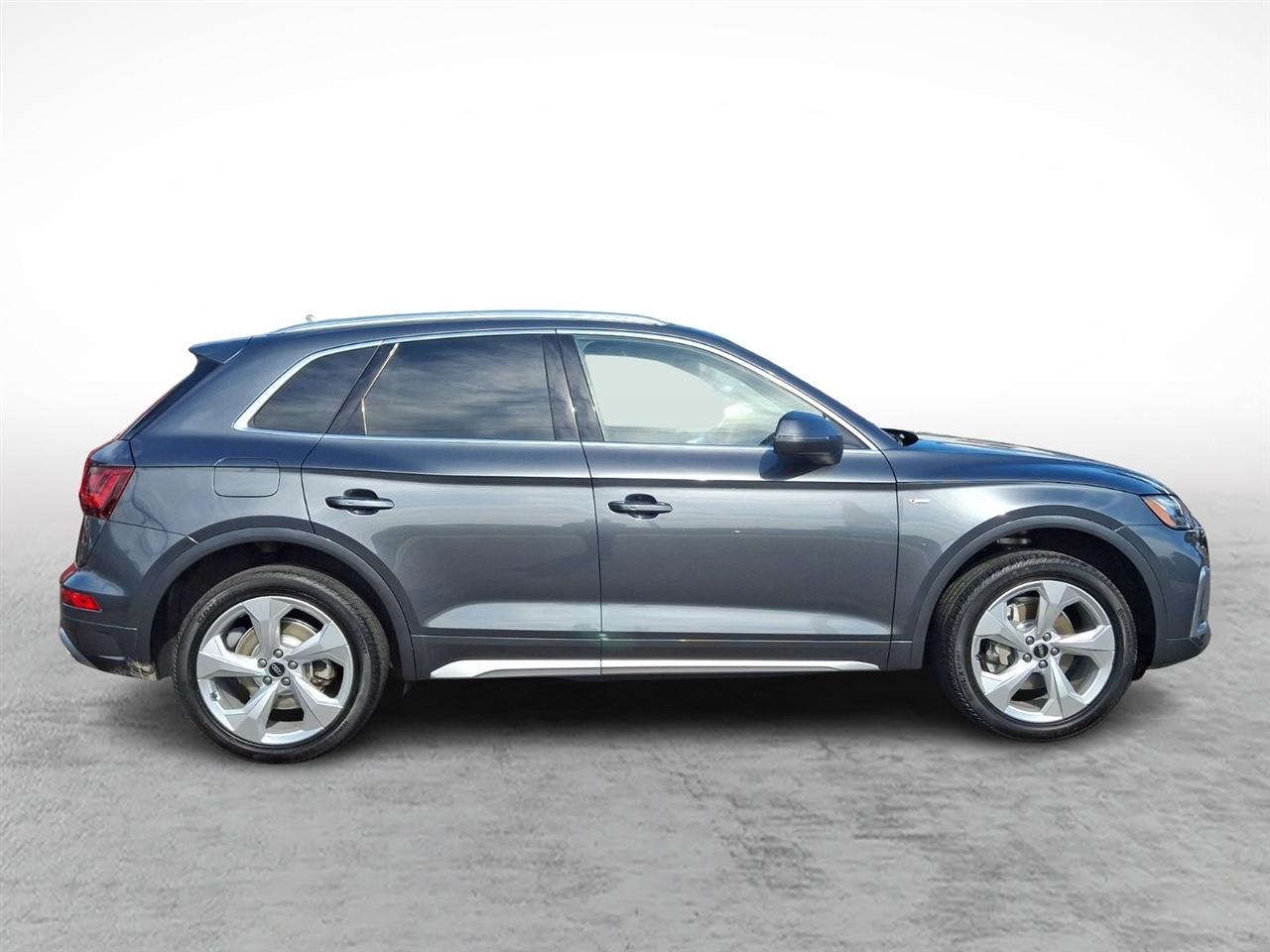 Audi Q5  2023