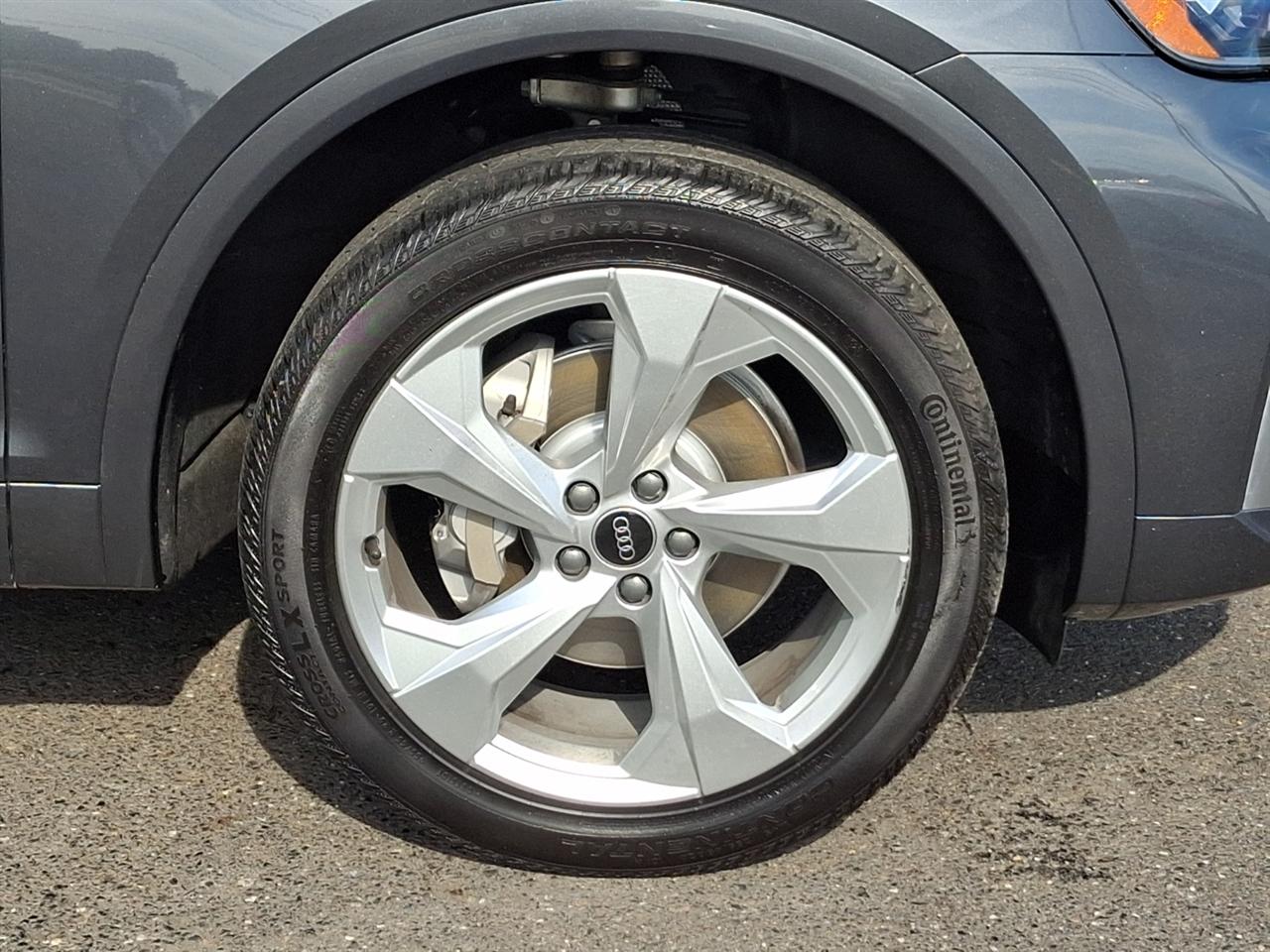 Audi Q5  2023
