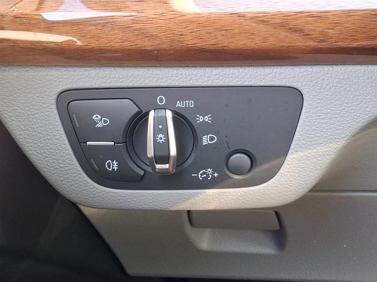 Audi Q5  2023