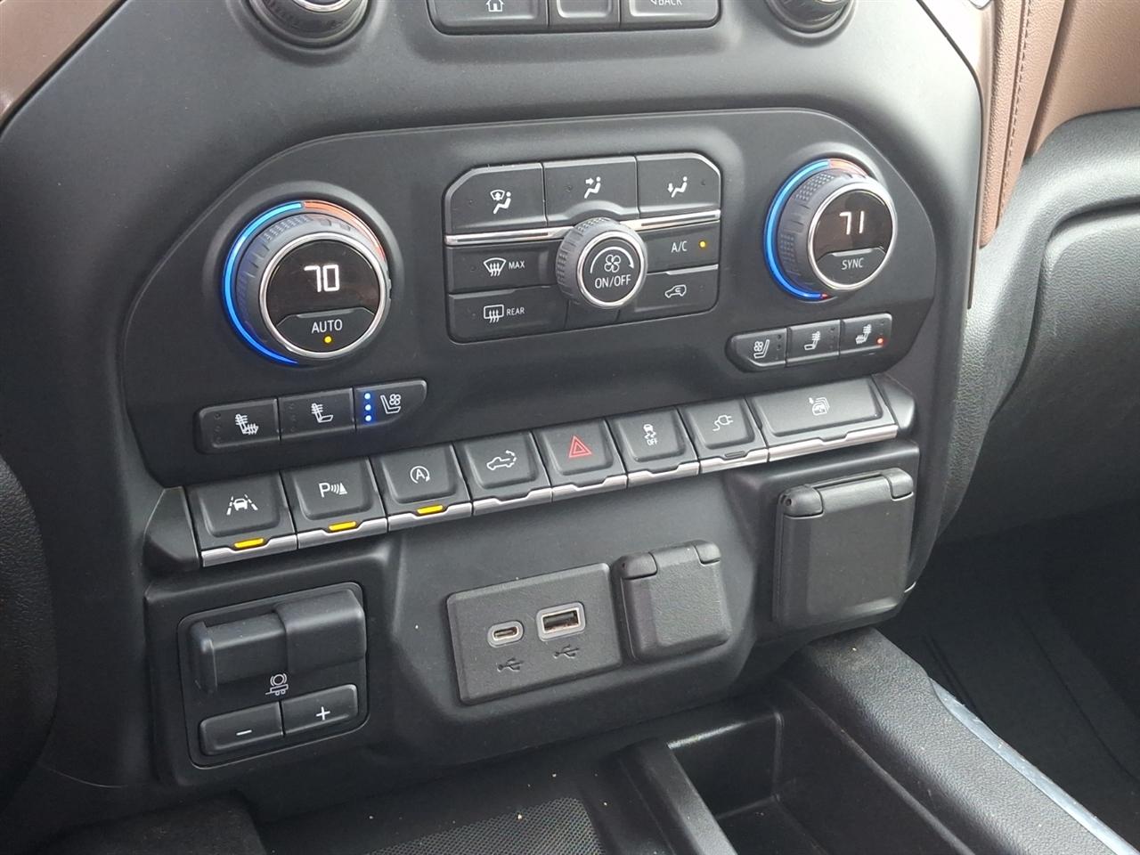 Chevrolet Silverado 1500  2021
