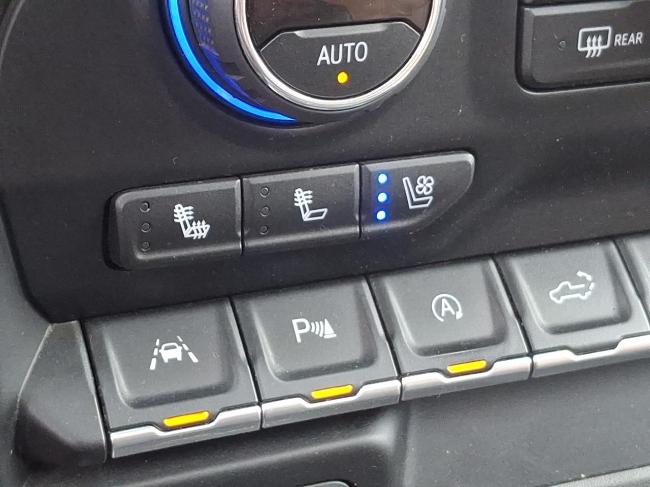 Chevrolet Silverado 1500  2021