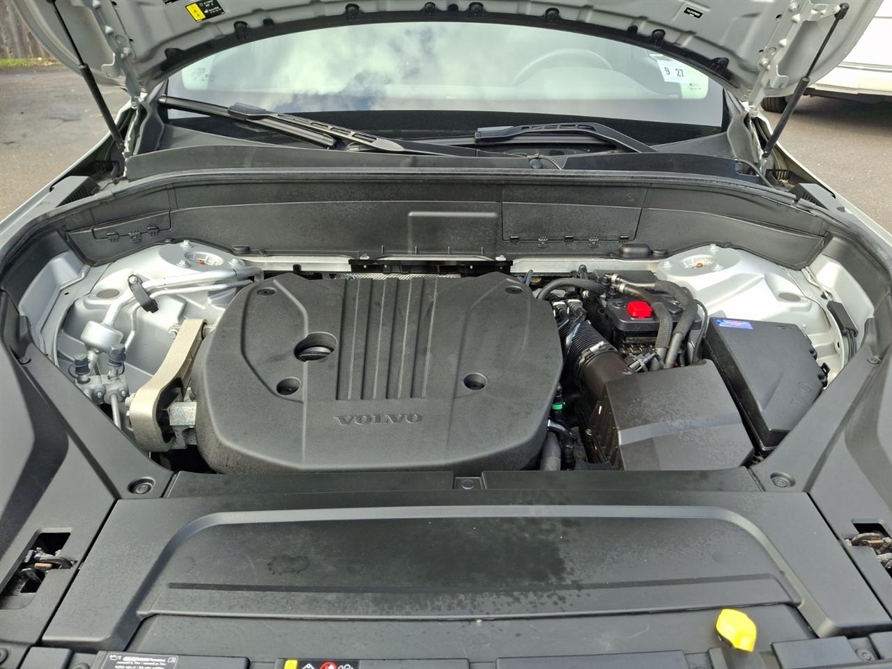 Volvo XC90  2023