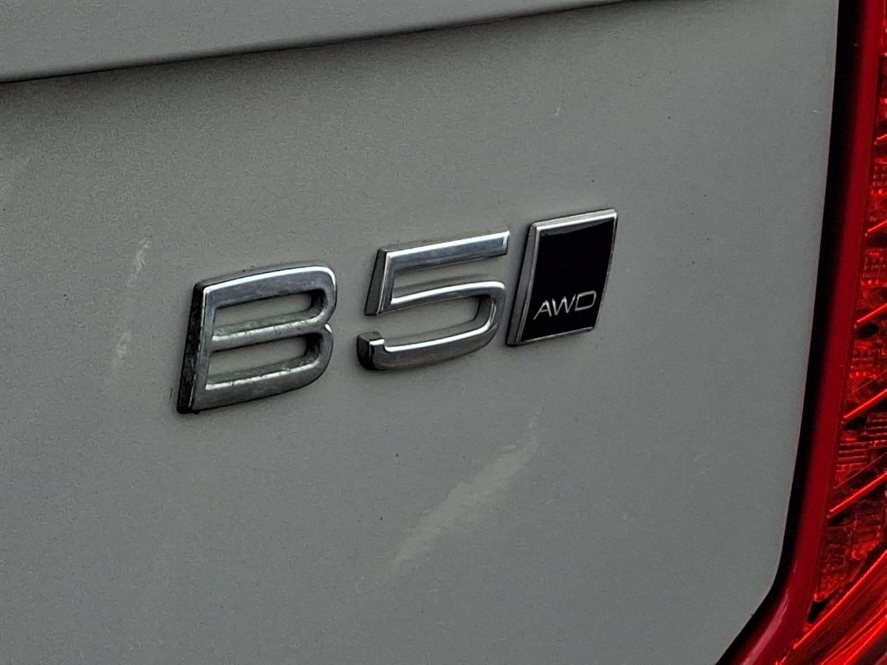 Volvo XC90  2023