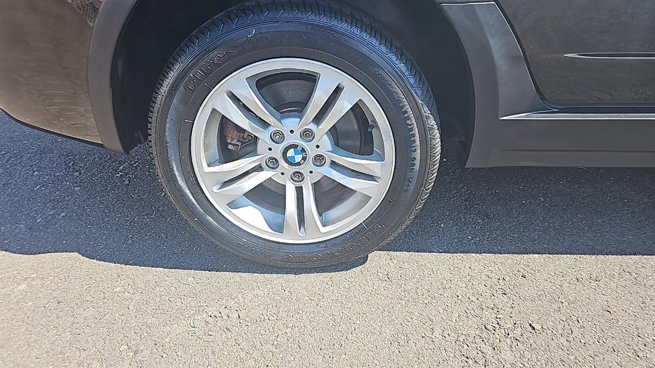 BMW X3  2006 BMW X3  2006