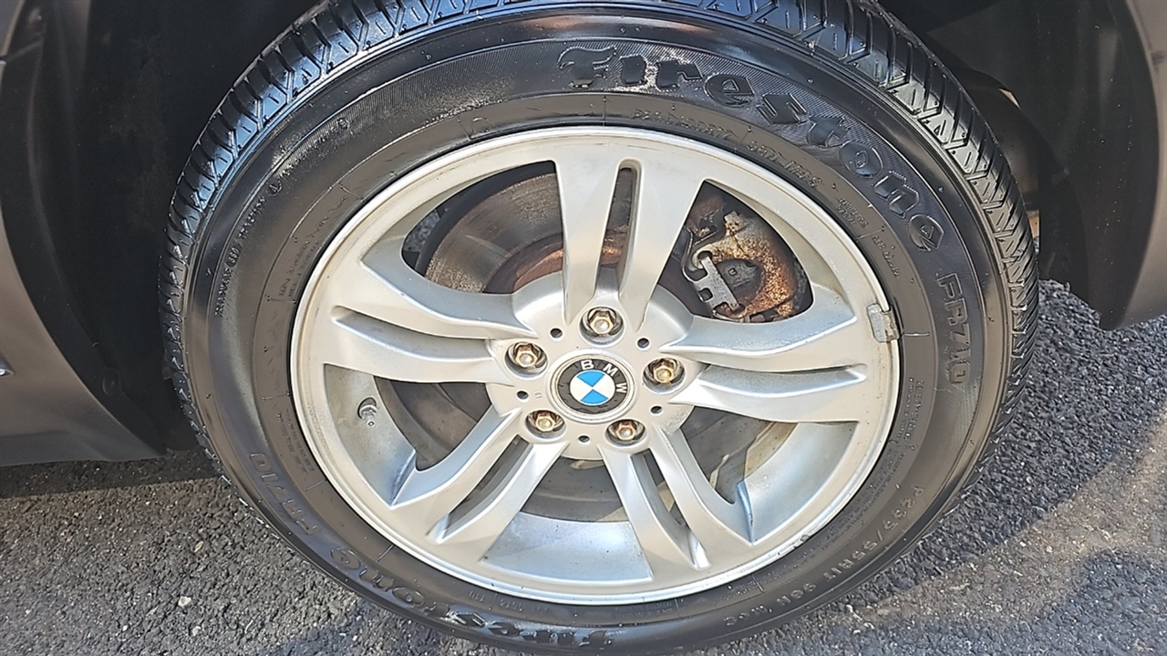 BMW X3  2006 BMW X3  2006