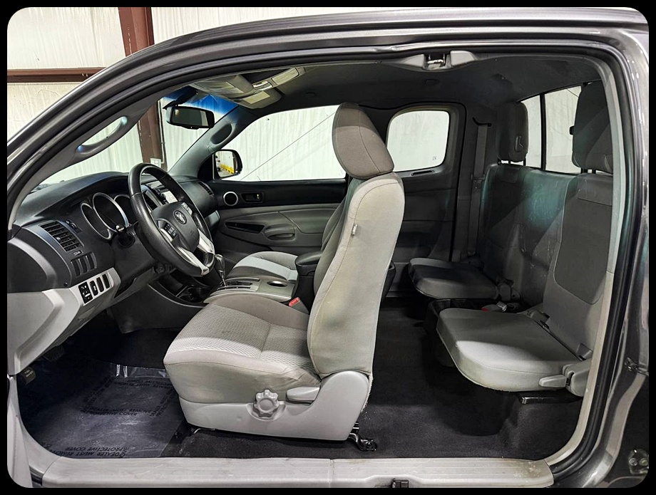 Toyota Tacoma Access Cab Auto 2WD 2013 Toyota Tacoma Access Cab Auto 2WD 2013