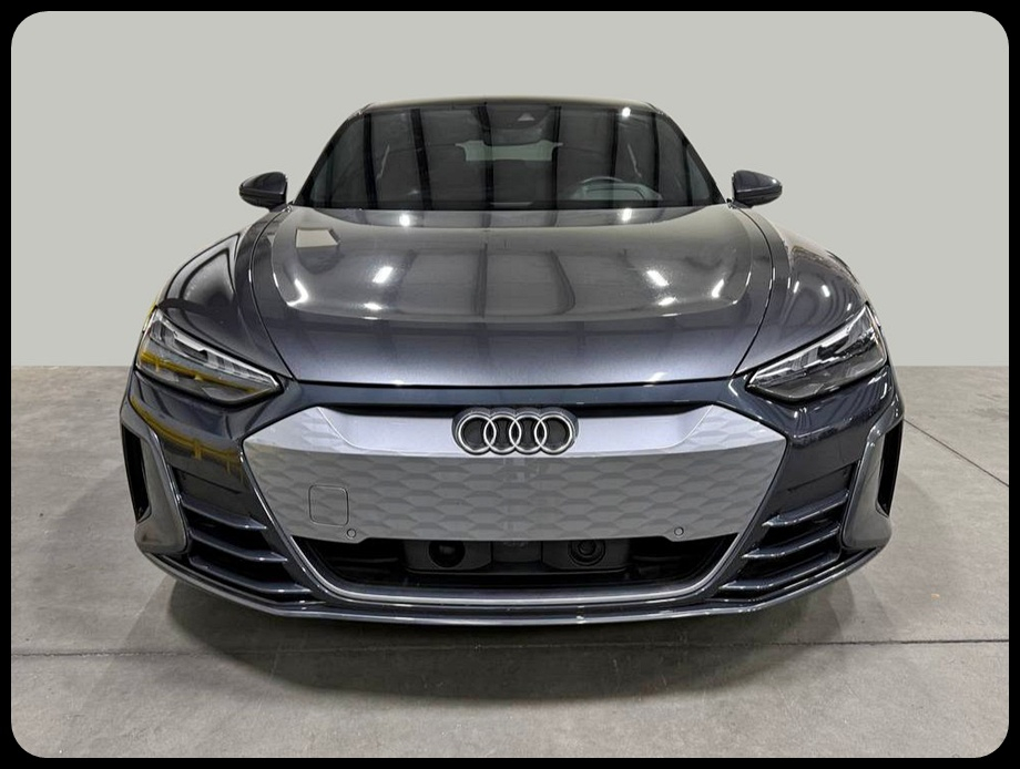 Audi e-tron GT Premium Plus quattro 2022 Audi e-tron GT Premium Plus quattro 2022