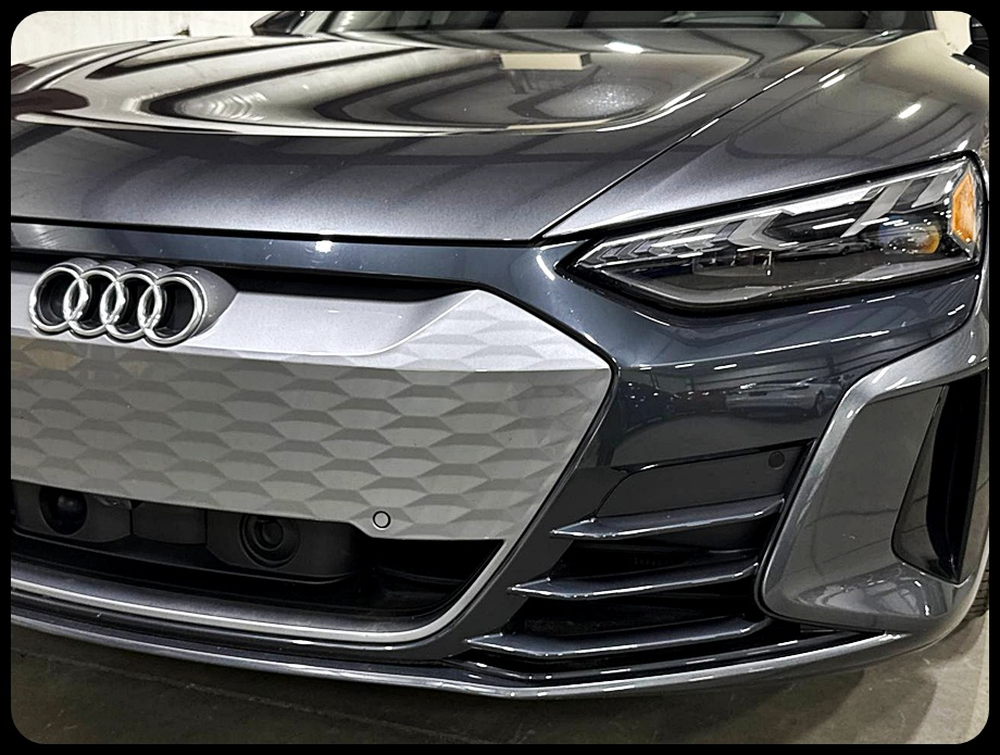 Audi e-tron GT Premium Plus quattro 2022 Audi e-tron GT Premium Plus quattro 2022