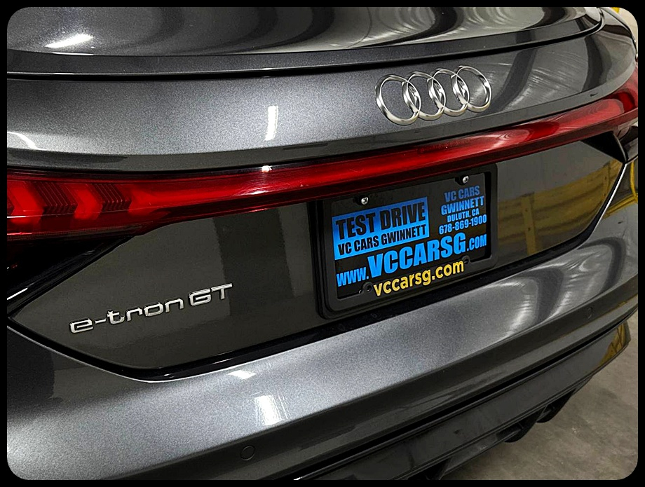 Audi e-tron GT Premium Plus quattro 2022 Audi e-tron GT Premium Plus quattro 2022