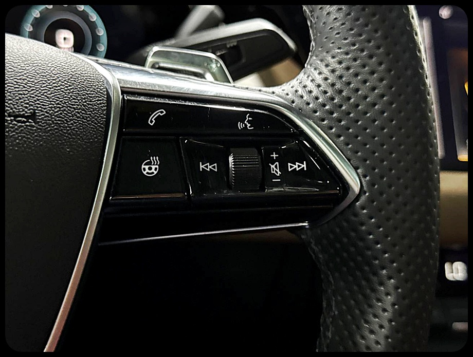 Audi e-tron GT Premium Plus quattro 2022 Audi e-tron GT Premium Plus quattro 2022