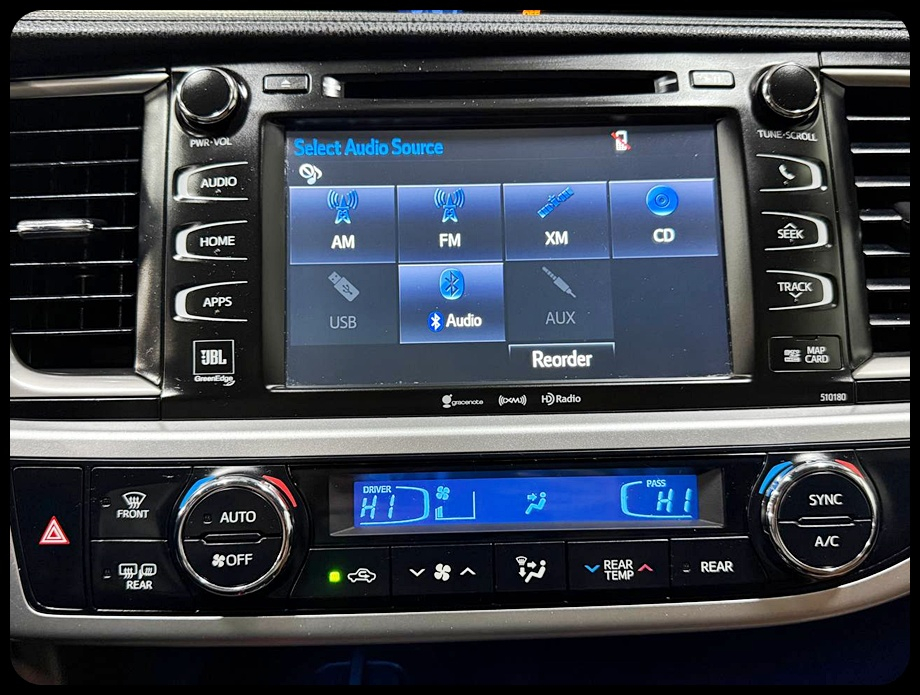 Toyota Highlander Limited AWD V6 2018 Toyota Highlander Limited AWD V6 2018