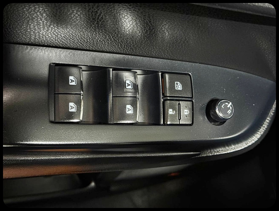 Toyota Highlander Limited AWD V6 2018 Toyota Highlander Limited AWD V6 2018