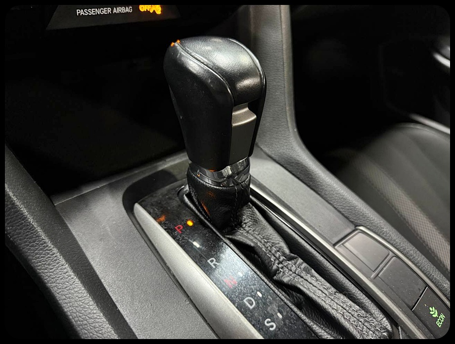 Honda Civic Sport Hatchback CVT 2021 Honda Civic Sport Hatchback CVT 2021