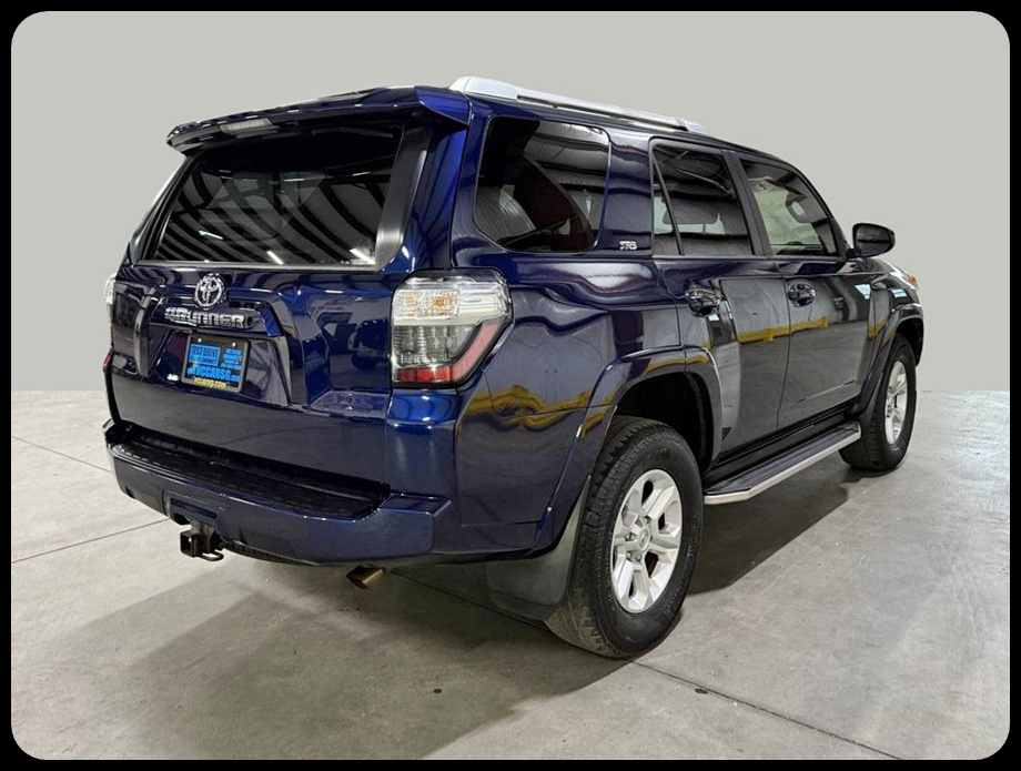 Toyota 4Runner SR5 2WD 2015