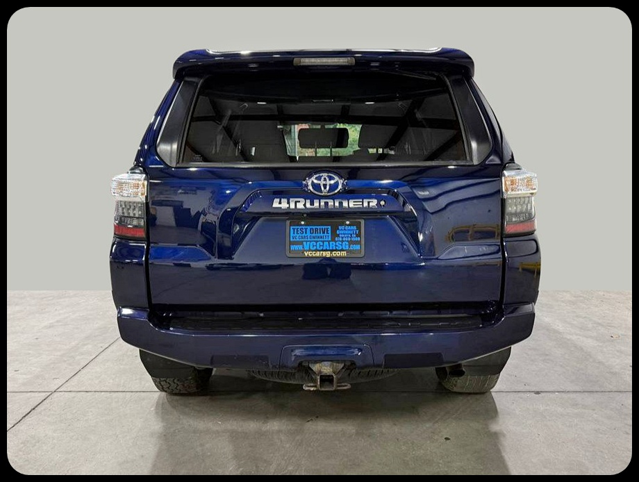 Toyota 4Runner SR5 2WD 2015