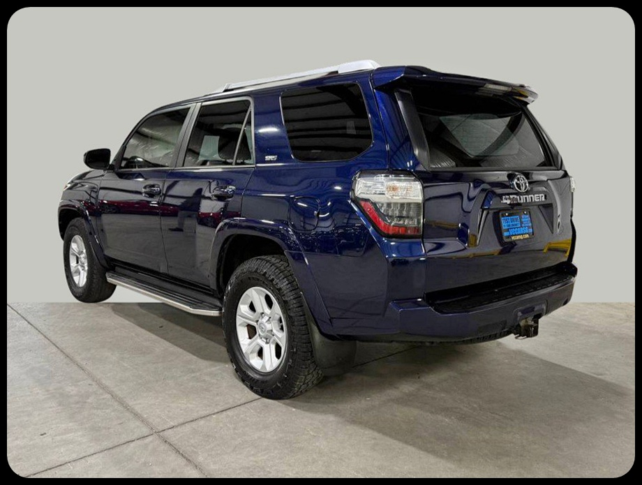 Toyota 4Runner SR5 2WD 2015