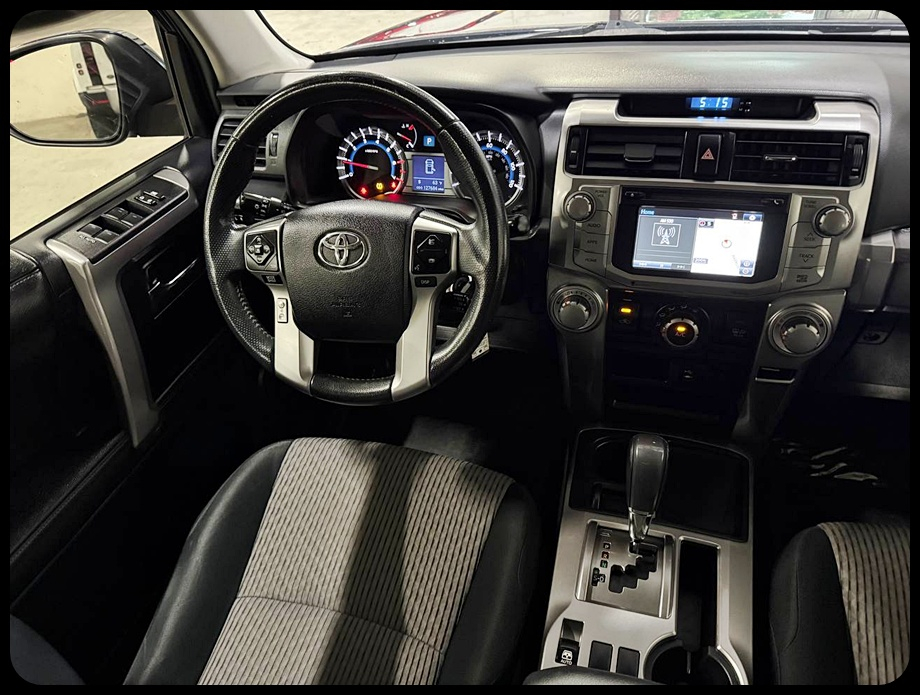 Toyota 4Runner SR5 2WD 2015