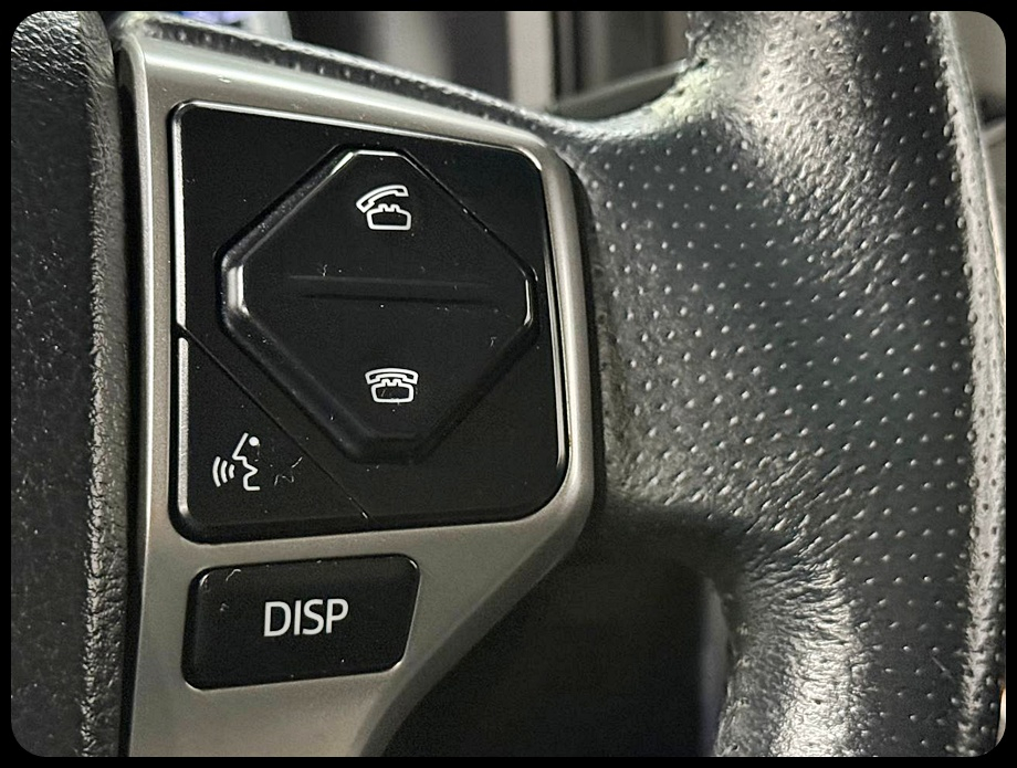 Toyota 4Runner SR5 2WD 2015