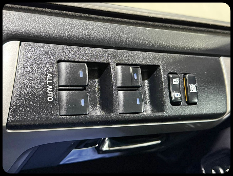 Toyota 4Runner SR5 2WD 2015