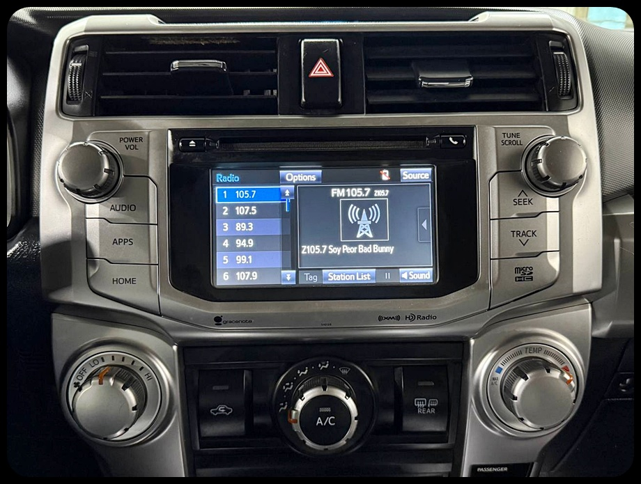 Toyota 4Runner SR5 4WD 2018 Toyota 4Runner SR5 4WD 2018