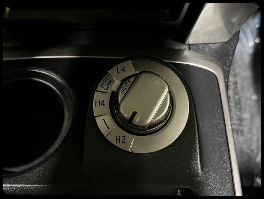 Toyota 4Runner SR5 4WD 2018 Toyota 4Runner SR5 4WD 2018