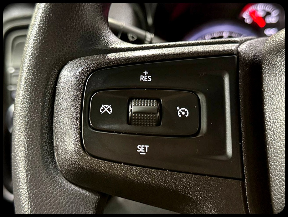 Chevrolet Silverado 1500 Custom Double Cab 2WD 2020