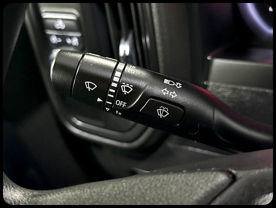 Chevrolet Silverado 1500 Custom Double Cab 2WD 2020