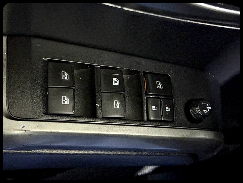 Toyota Tacoma SR5 Double Cab Long Bed V6 6AT 2WD 2019