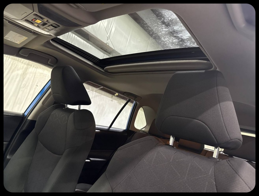 Toyota RAV4 XLE AWD 2019