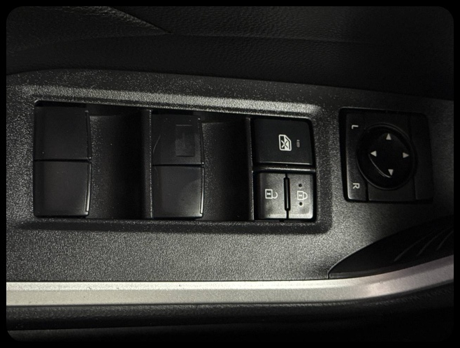 Toyota RAV4 XLE AWD 2019