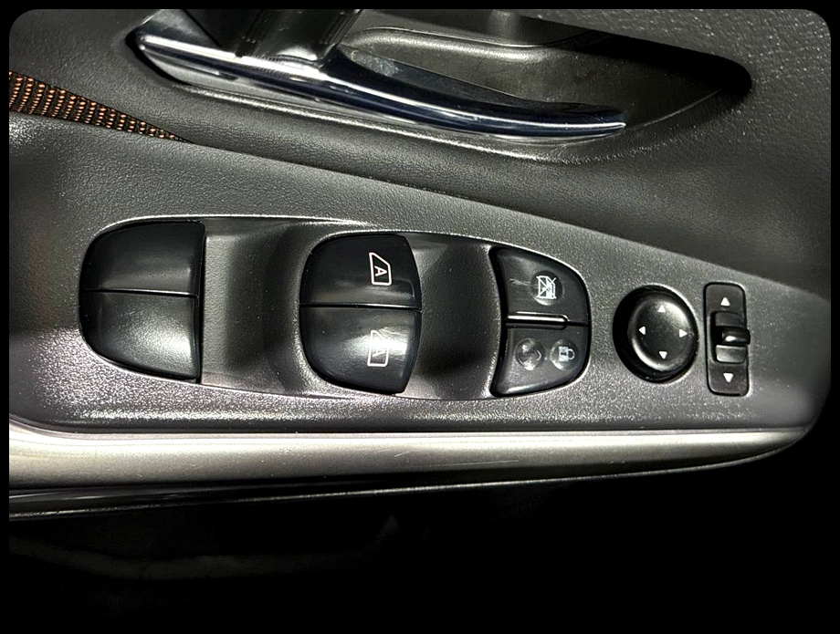 Nissan Kicks SR 2018