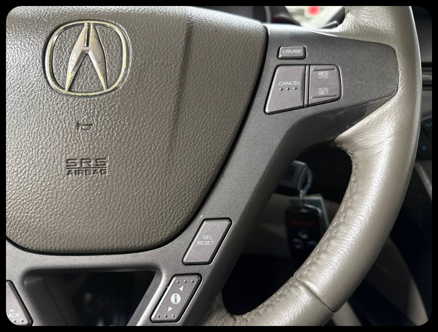 Acura MDX Tech Package with Power Tailgate 2008