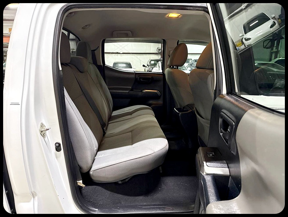 Toyota Tacoma SR5 Double Cab Long Bed V6 6AT 2WD 2017