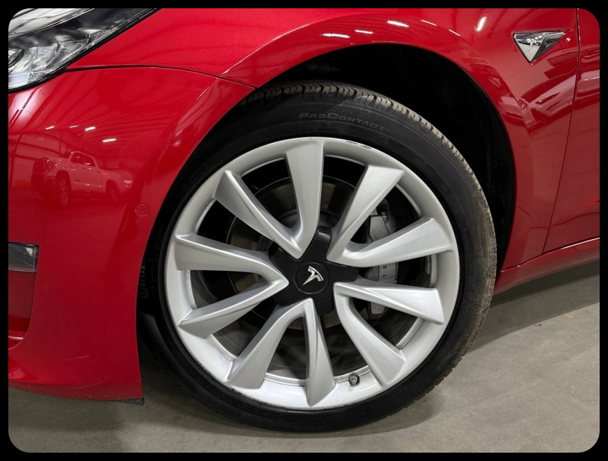 Tesla Model 3 Base 2018