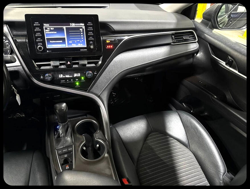 Toyota Camry SE Nightshade Edition AWD 2023