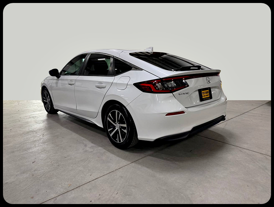 Honda Civic LX Hatchback 2024