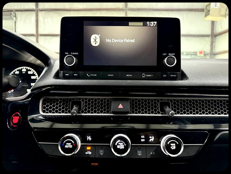 Honda Civic LX Hatchback 2024