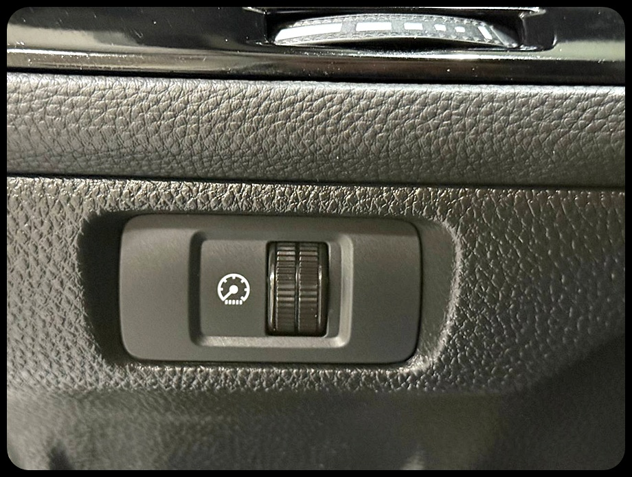 Honda Civic LX Hatchback 2024