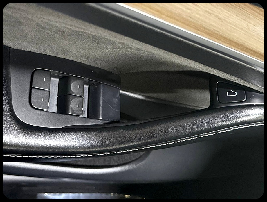 Tesla Model Y Long Range 2023