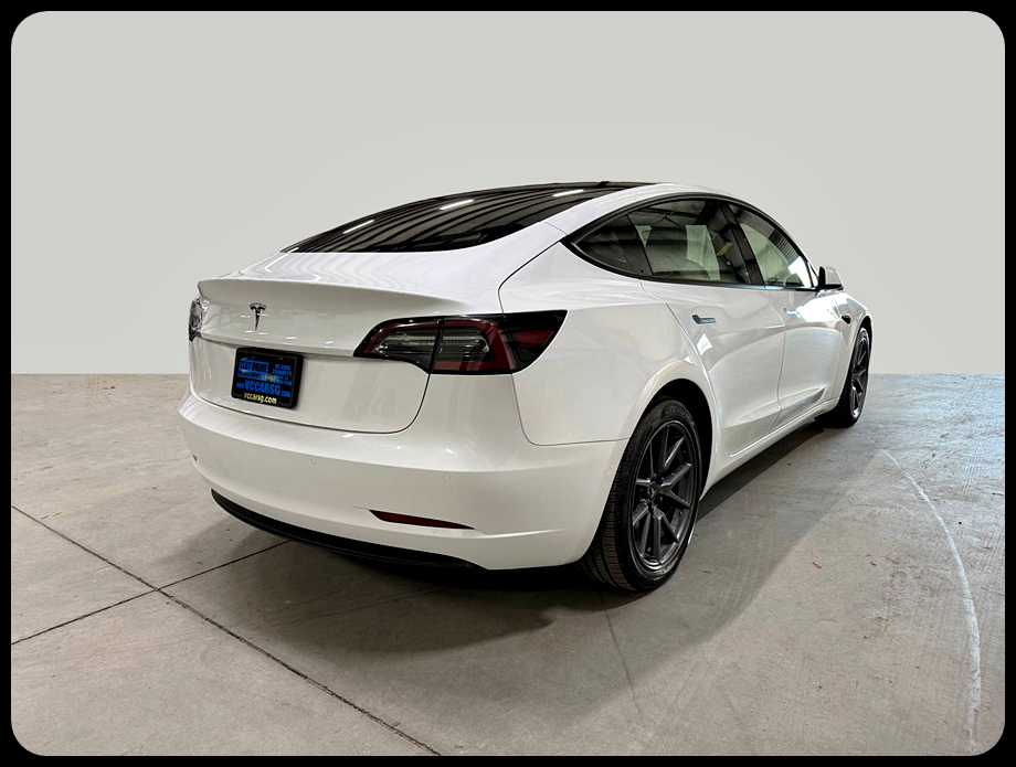Tesla Model 3 Standard Range Plus 2022