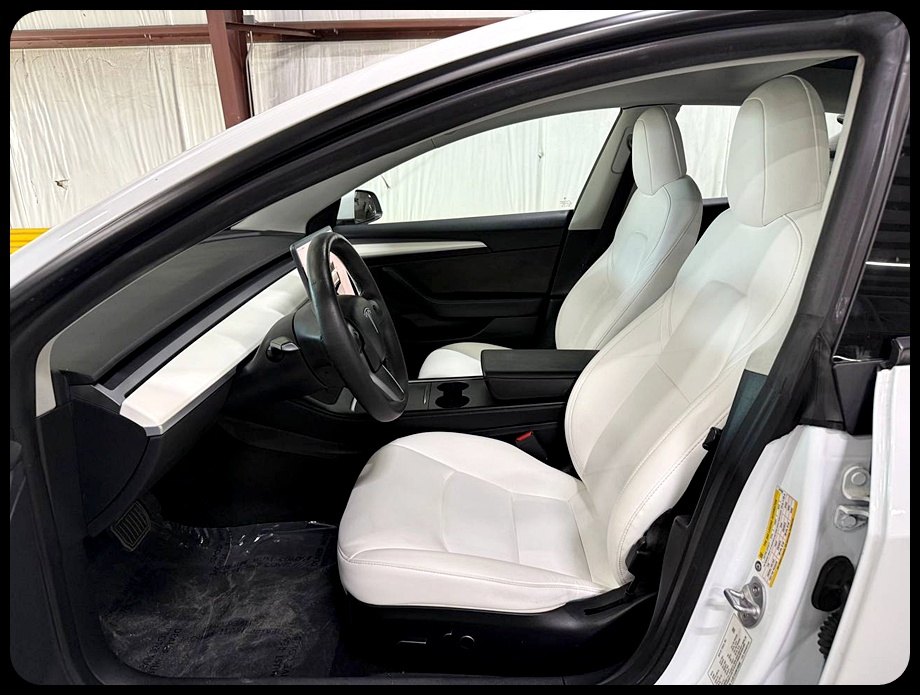 Tesla Model 3 Standard Range Plus 2022