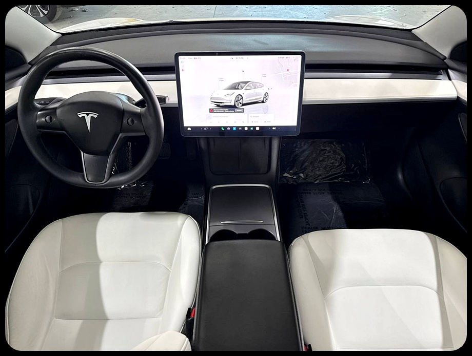 Tesla Model 3 Standard Range Plus 2022