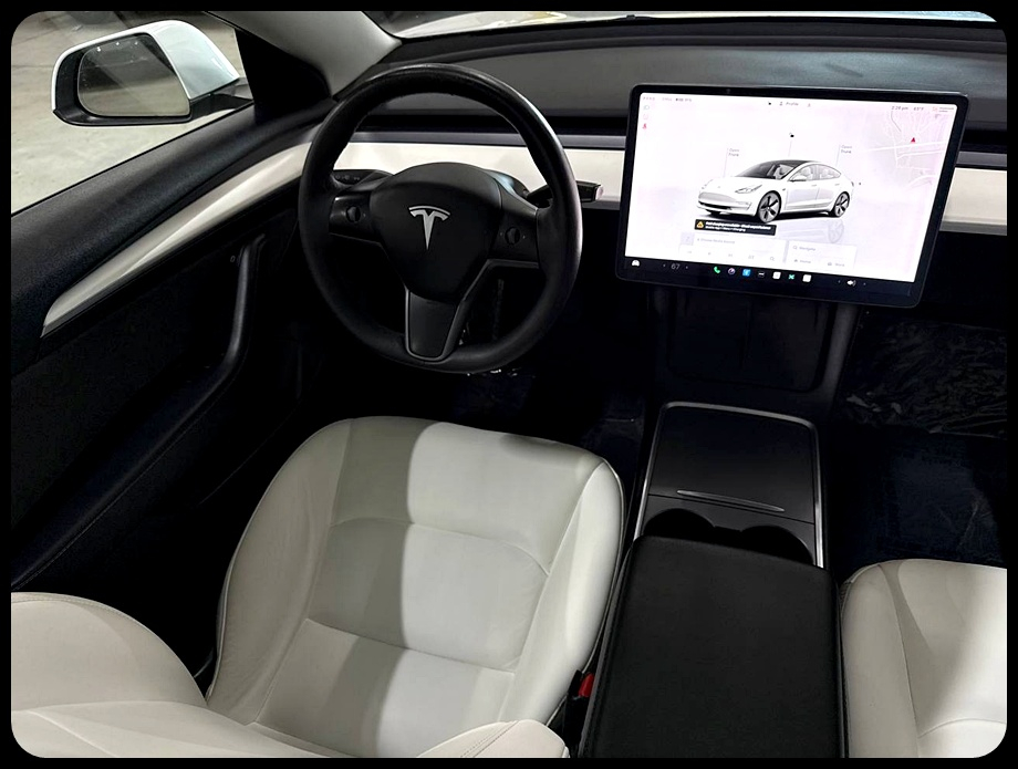 Tesla Model 3 Standard Range Plus 2022