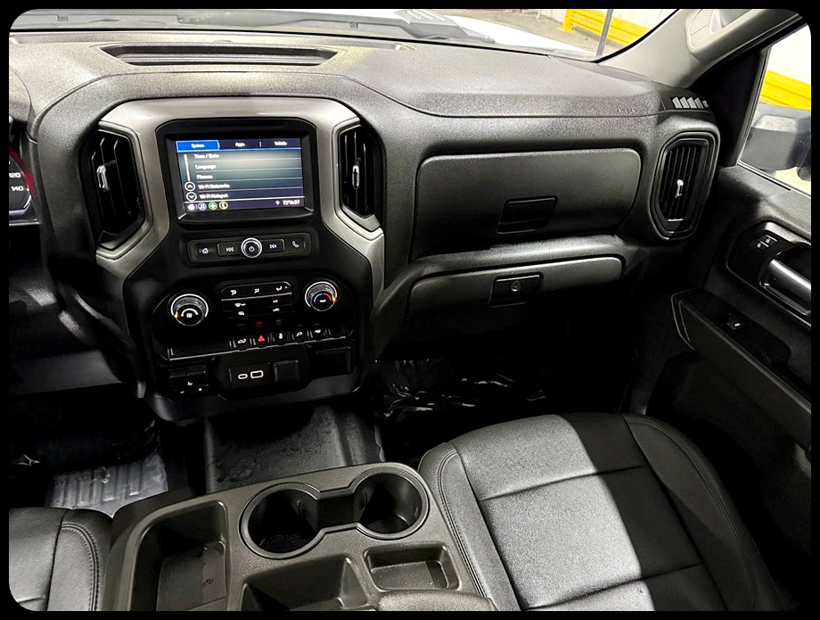 Chevrolet Silverado 2500HD Work Truck Crew Cab Short Box 2WD 2022